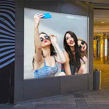 C 06 Commercial LED Screen: Υψηλής ποιότητας Λύσεις διαφήμισης για εσωτερικούς και εξωτερικούς χώρους | ΕΠΑΝΕΜΦΑΝΙΣΗ