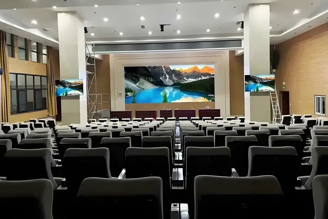 LED screen for schools